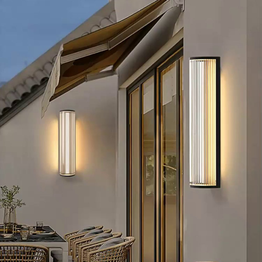 Ravenswell Acrylic Wall Light-Moonnatur