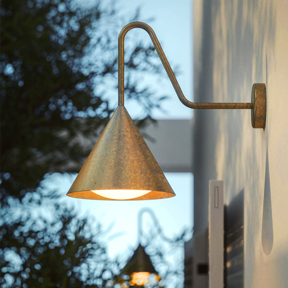 Berelwynne Metal Wall Light-Moonnatur