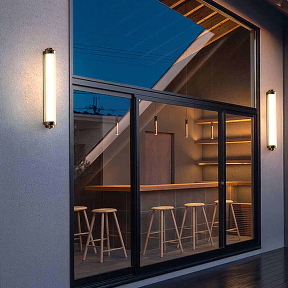 Pardenmere Glass Wall Light-Moonnatur