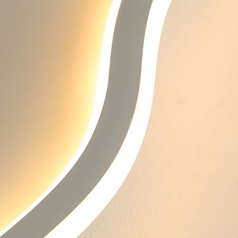 Caldenwyn Acrylic Ceiling Light-Moonnatur