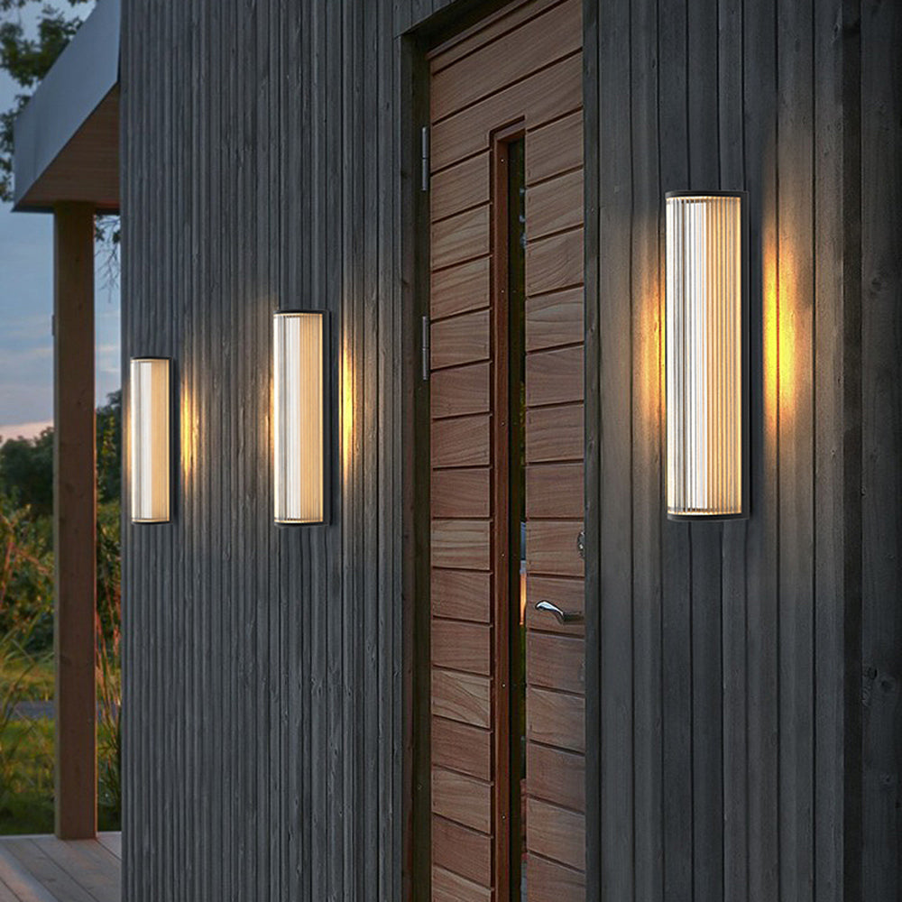 Ravenswell Acrylic Wall Light-Moonnatur