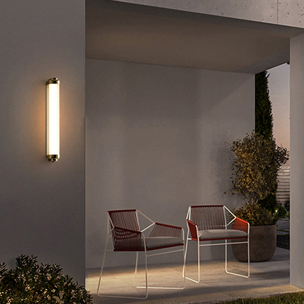 Pardenmere Glass Wall Light-Moonnatur