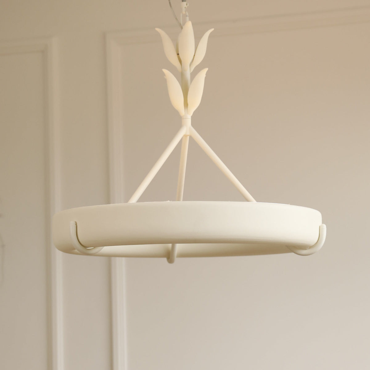 Celandrel Plaster Chandelier-Moonnatur