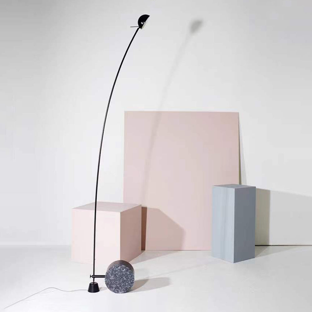 Veyrenlark Iron Floor Lamp-Moonnatur