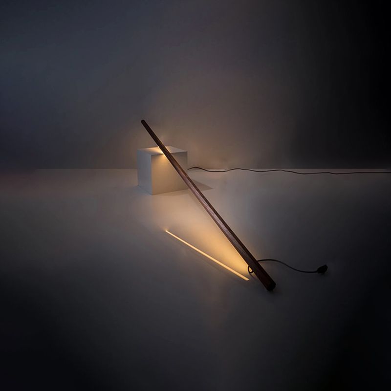 Kesteraria Acrylic Floor Lamp-Moonnatur