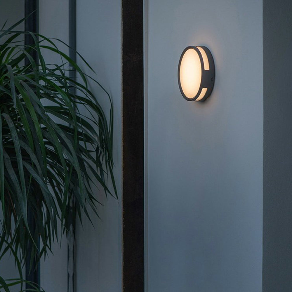 Selvenholm Acrylic Wall Light-Moonnatur