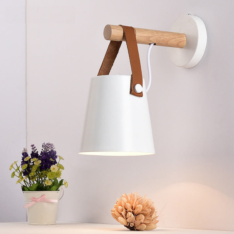 Penrelara Metal Wall Light-Moonnatur