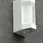 Caldenenora Metal Wall Light-Moonnatur