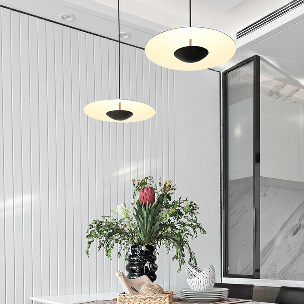 Avrenlynne Metal Pendant Light-Moonnatur