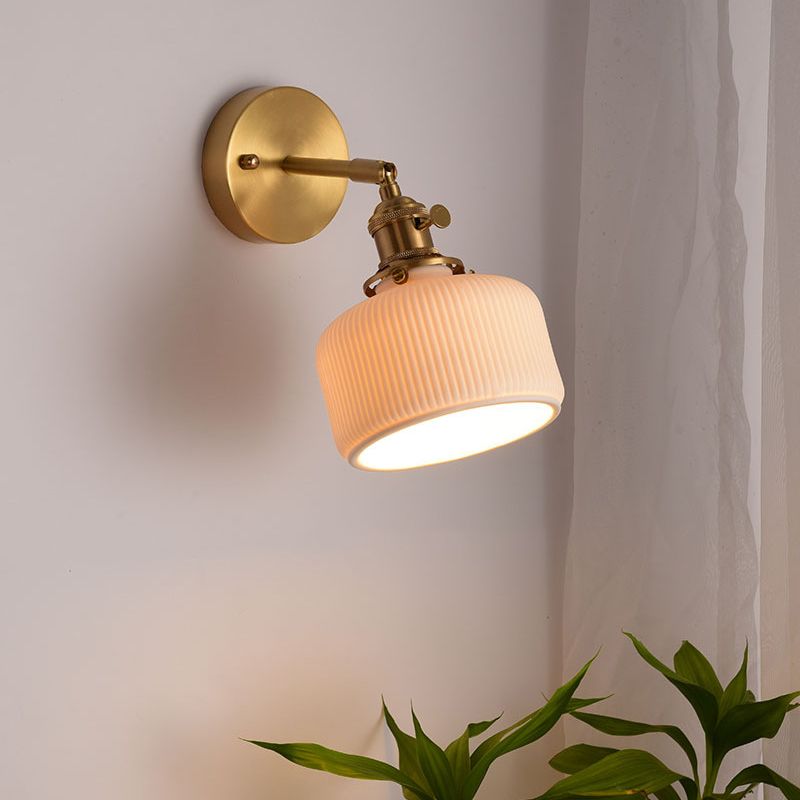 Verrenwren Ceramic Wall Light-Moonnatur