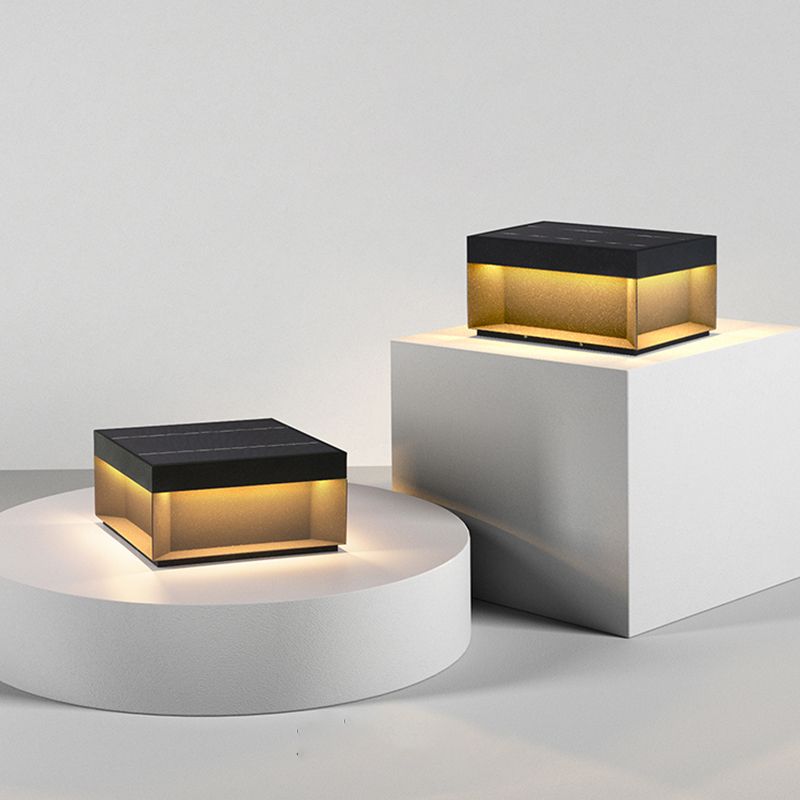 Merrenenora Metal Pillar Light-Moonnatur