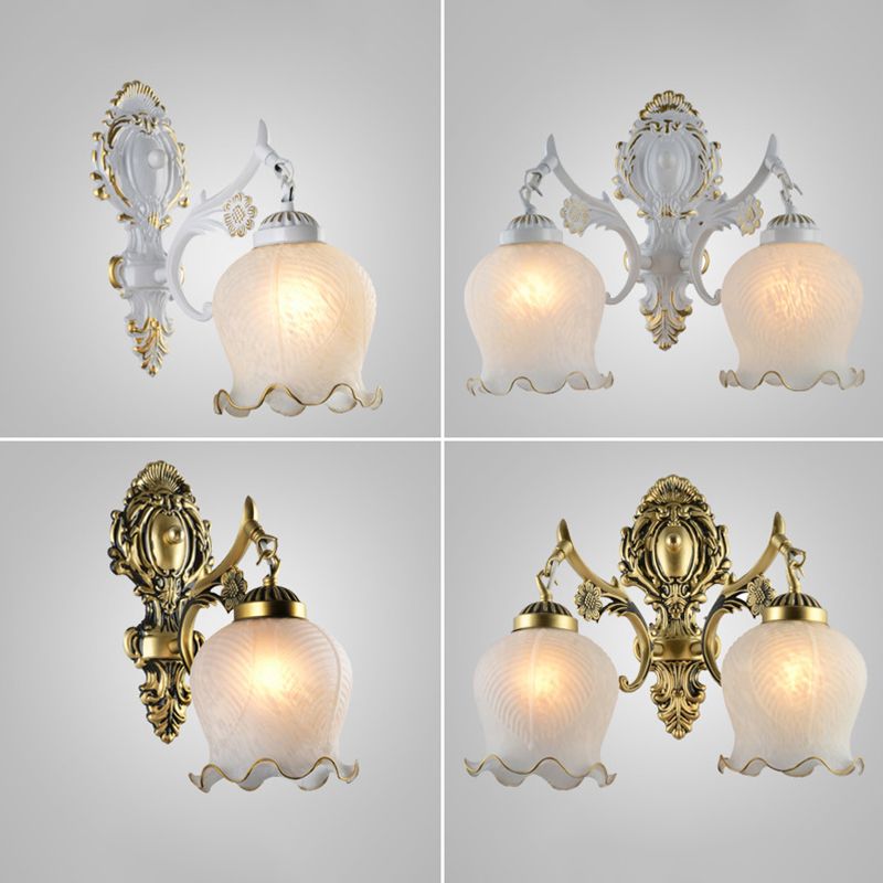 Cumberelyn Glass Wall Light-Moonnatur