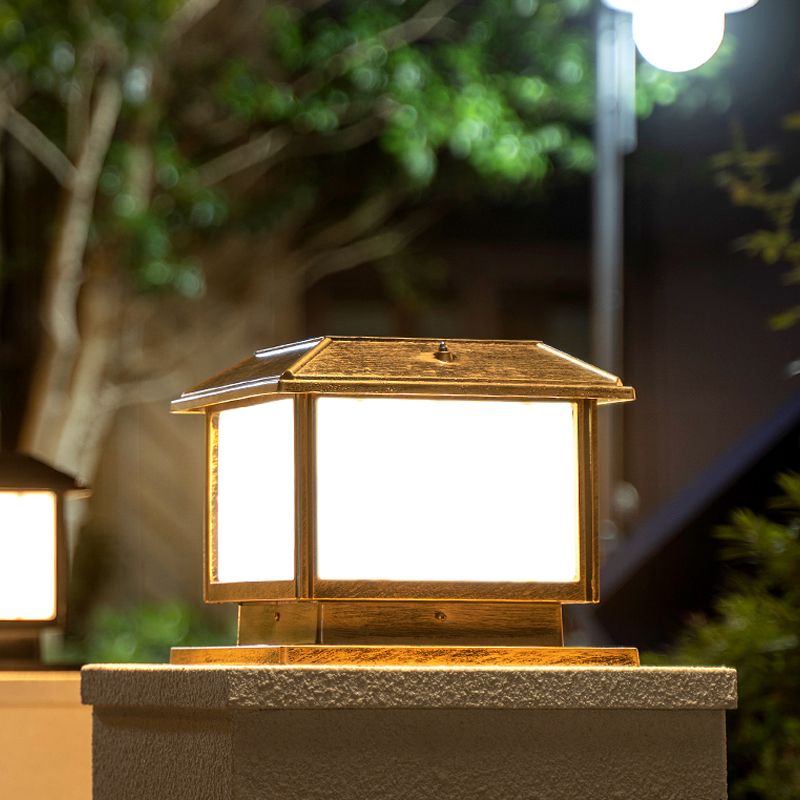 Larenwyn Metal Pillar Light-Moonnatur