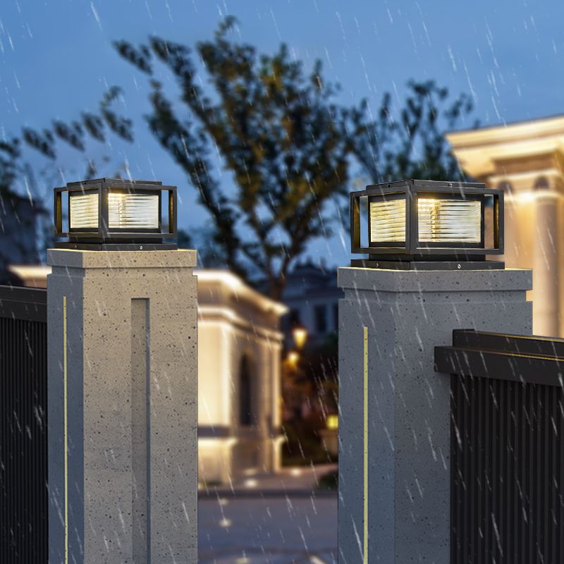 Veyrenenna Glass Pillar Light-Moonnatur