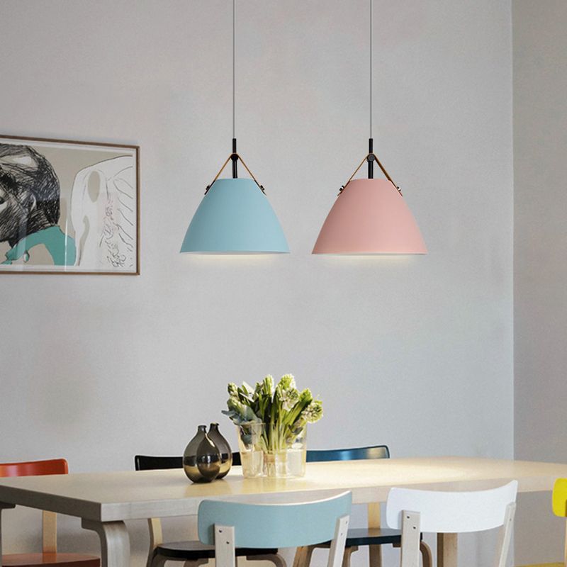 Farnelford Metal Pendant Light-Moonnatur