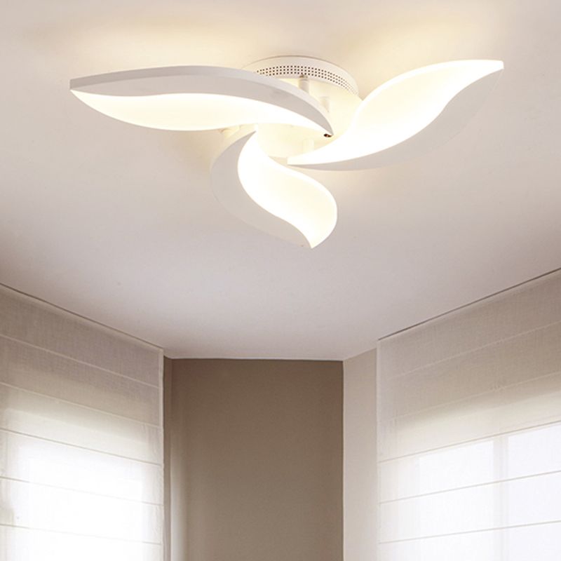 Valdenlark Acrylic Ceiling Light-Moonnatur