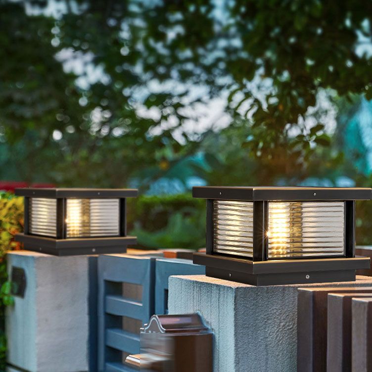 Merrenara Metal Pillar Light-Moonnatur