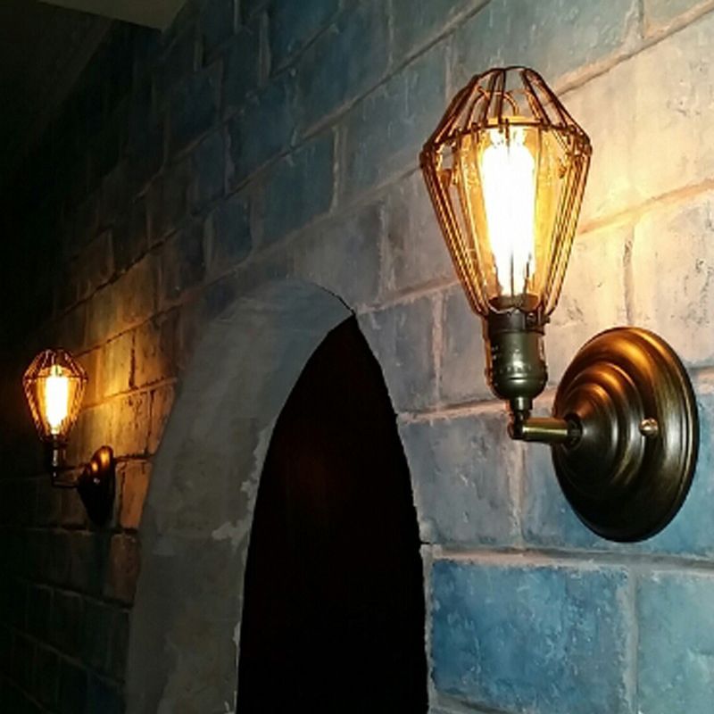 Hadrenlark Metal Wall Light-Moonnatur