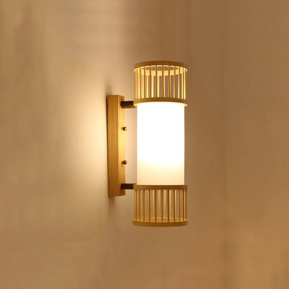 Hatherenna Rattan Wall Light-Moonnatur