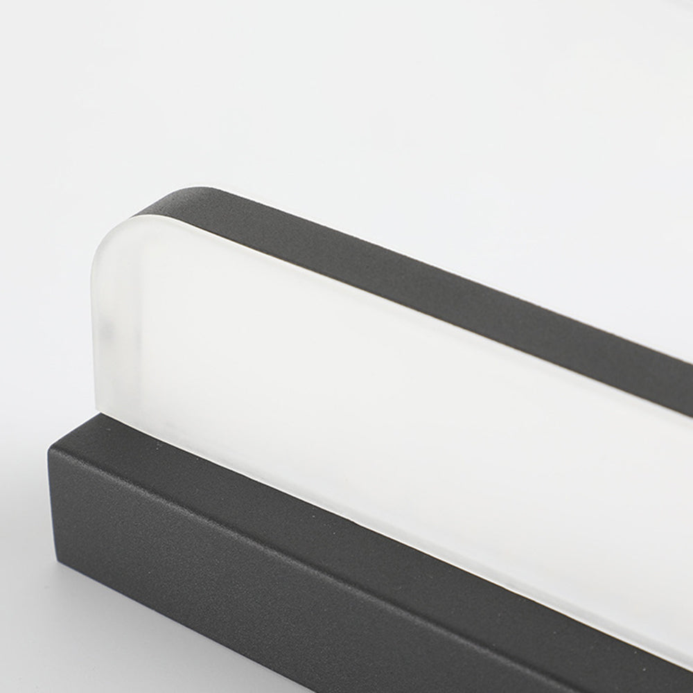 Keldeloria Stainless Steel Wall Light-Moonnatur