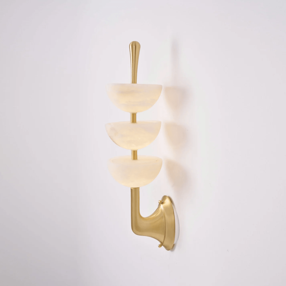 Fendelenelle Alabaster Wall Light-Moonnatur