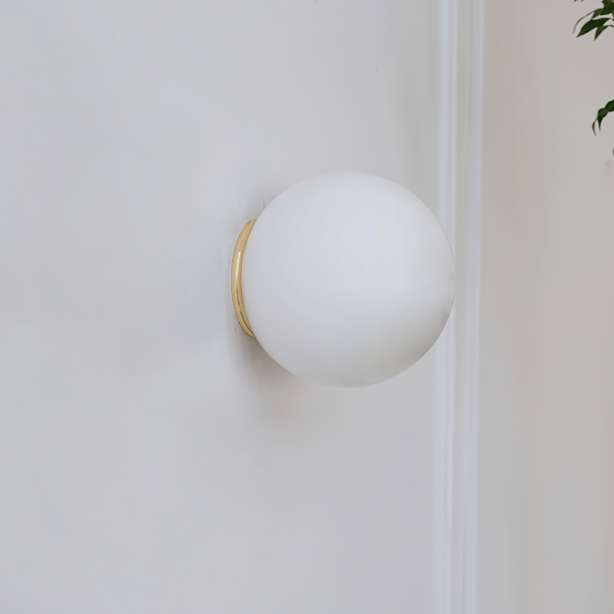 Hazelera Glass Wall Light-Moonnatur