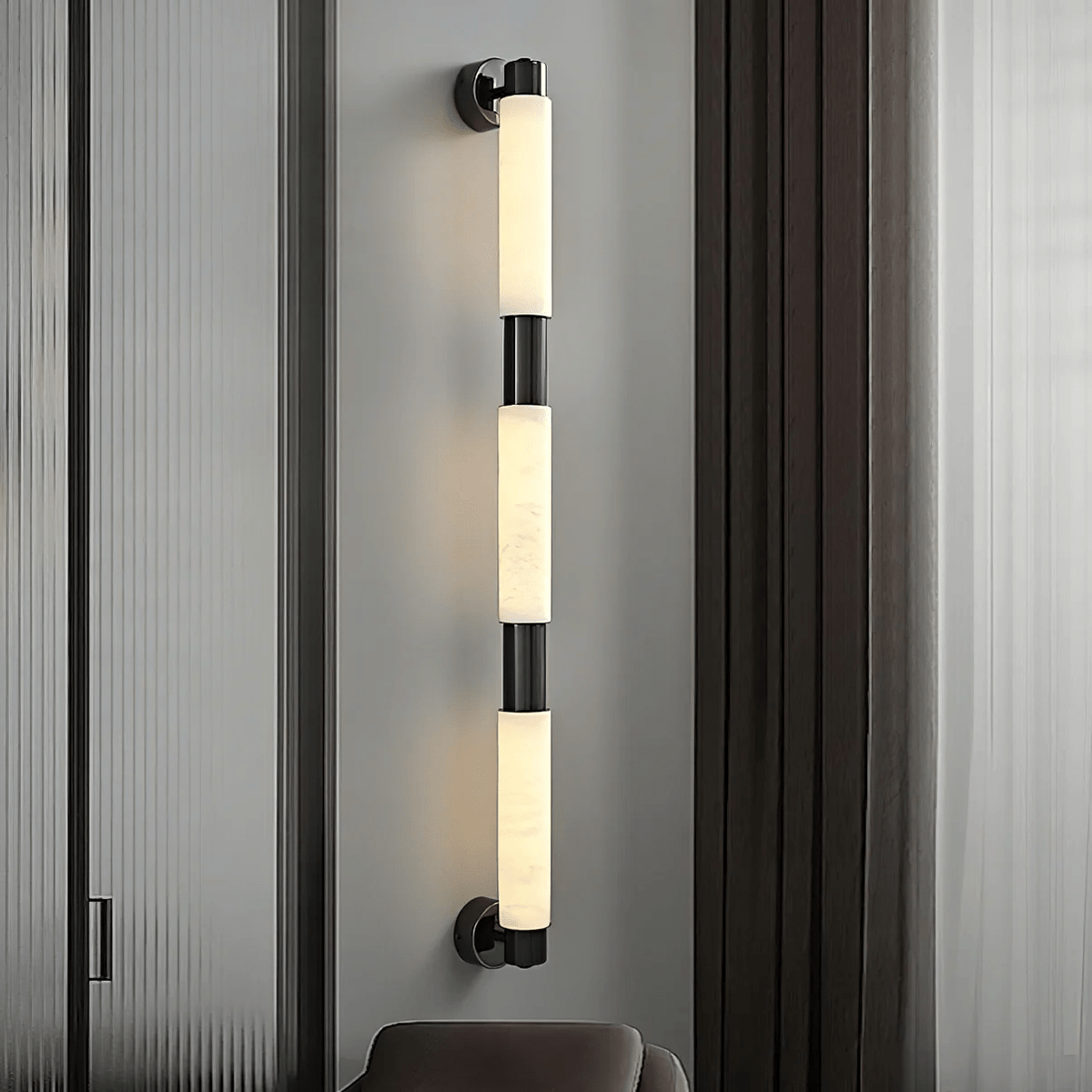 Verrenhaven Alabaster Wall Light-Moonnatur