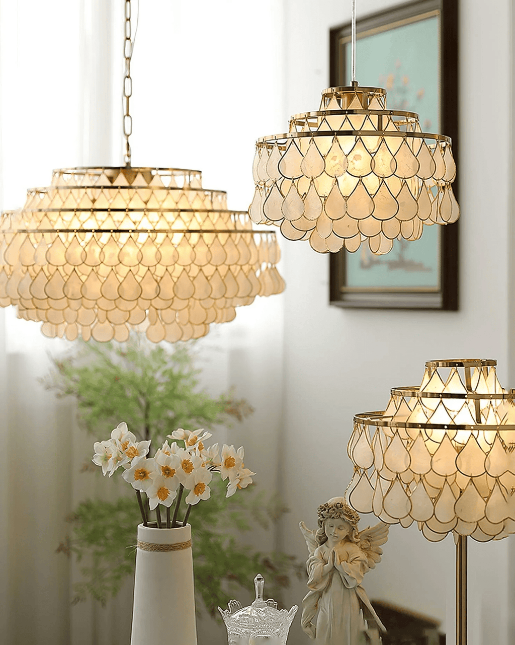 Savenwyn Shell Chandelier-Moonnatur
