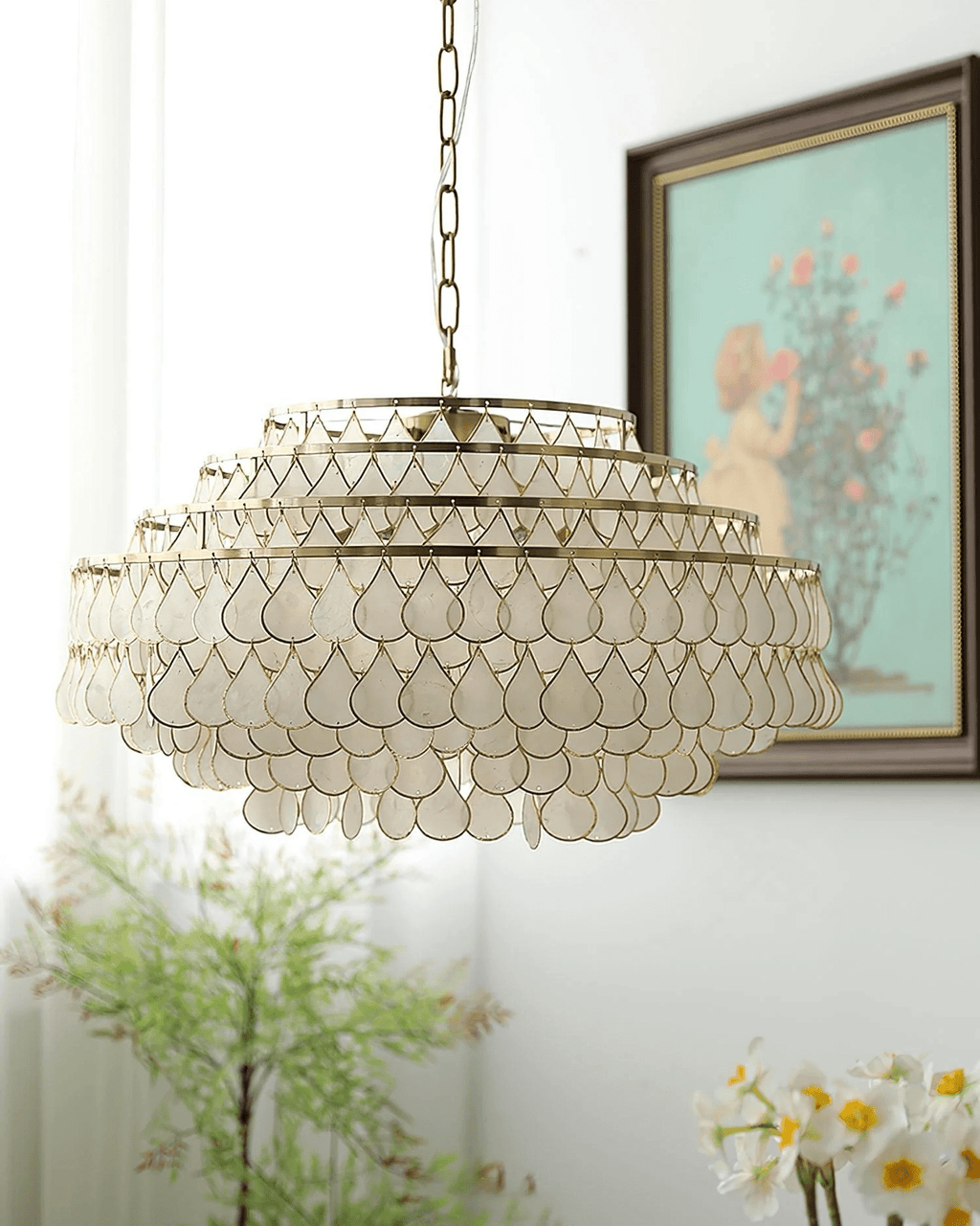 Savenwyn Shell Chandelier-Moonnatur