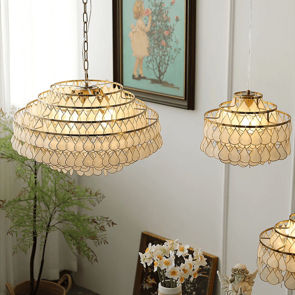 Savenwyn Shell Chandelier-Moonnatur