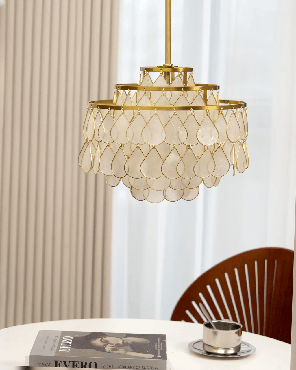 Savenwyn Shell Chandelier-Moonnatur
