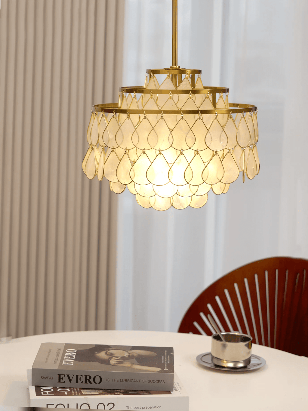Savenwyn Shell Chandelier-Moonnatur