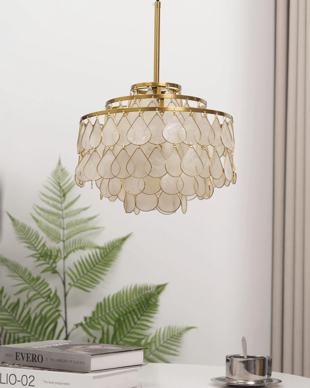 Savenwyn Shell Chandelier-Moonnatur