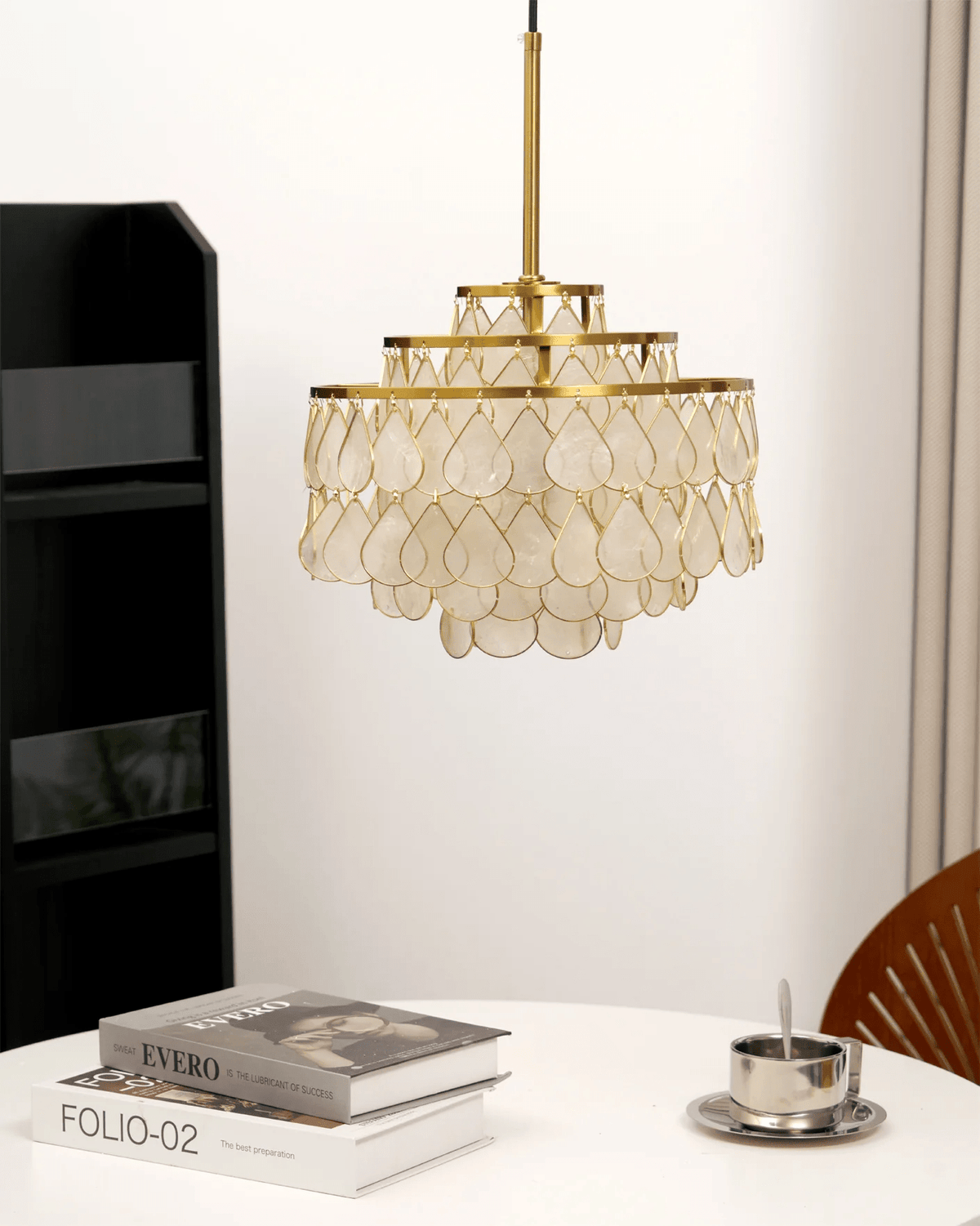 Savenwyn Shell Chandelier-Moonnatur
