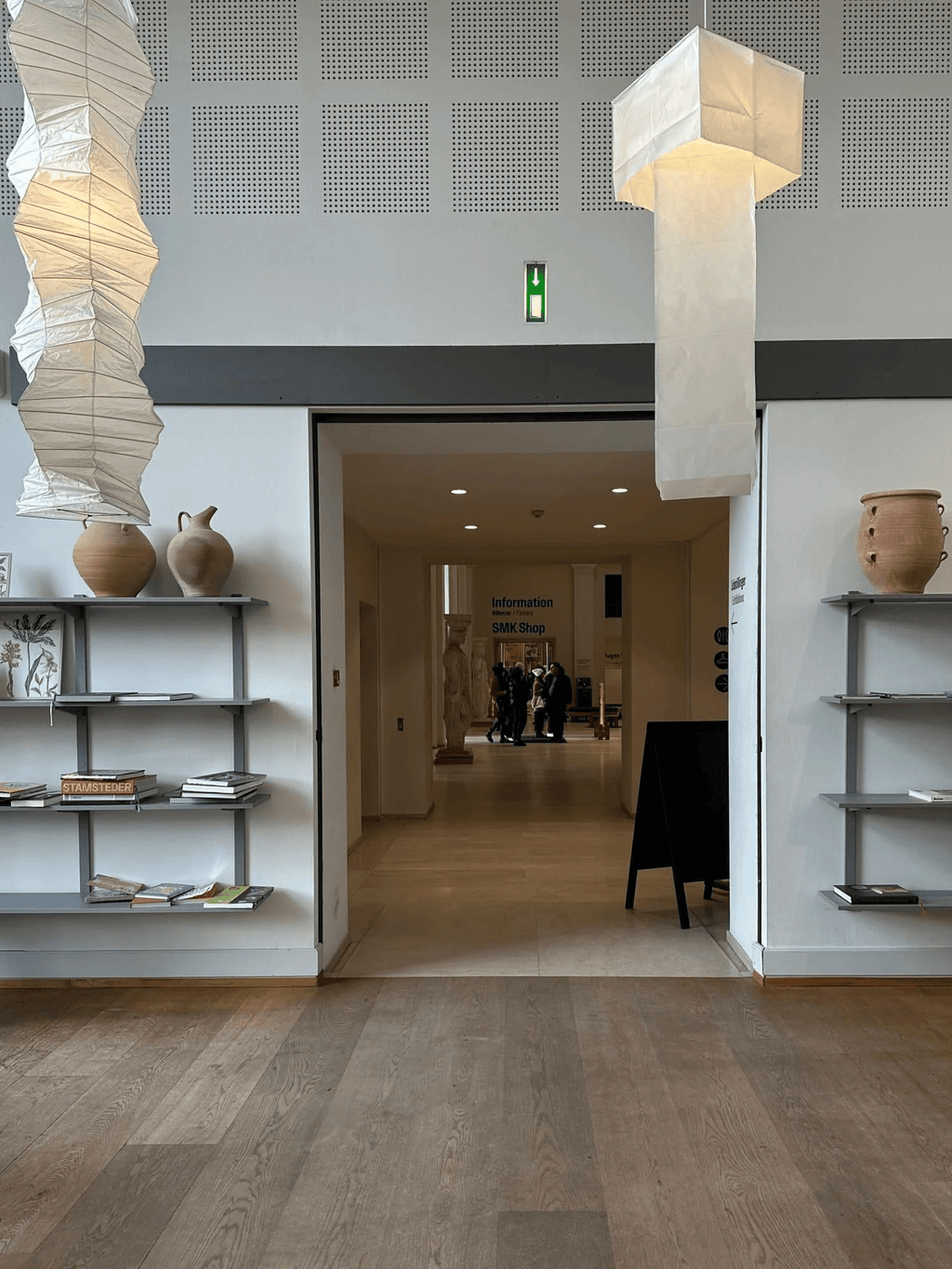 Tarnelora Paper Pendant Light-Moonnatur