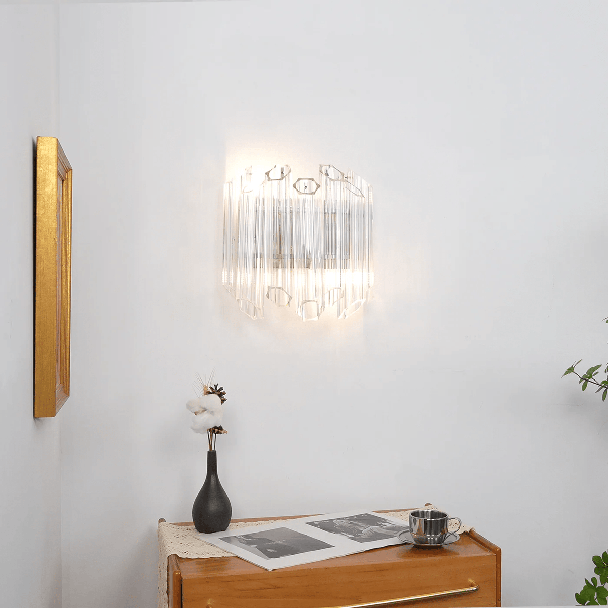 Edrenis Glass Wall Light-Moonnatur
