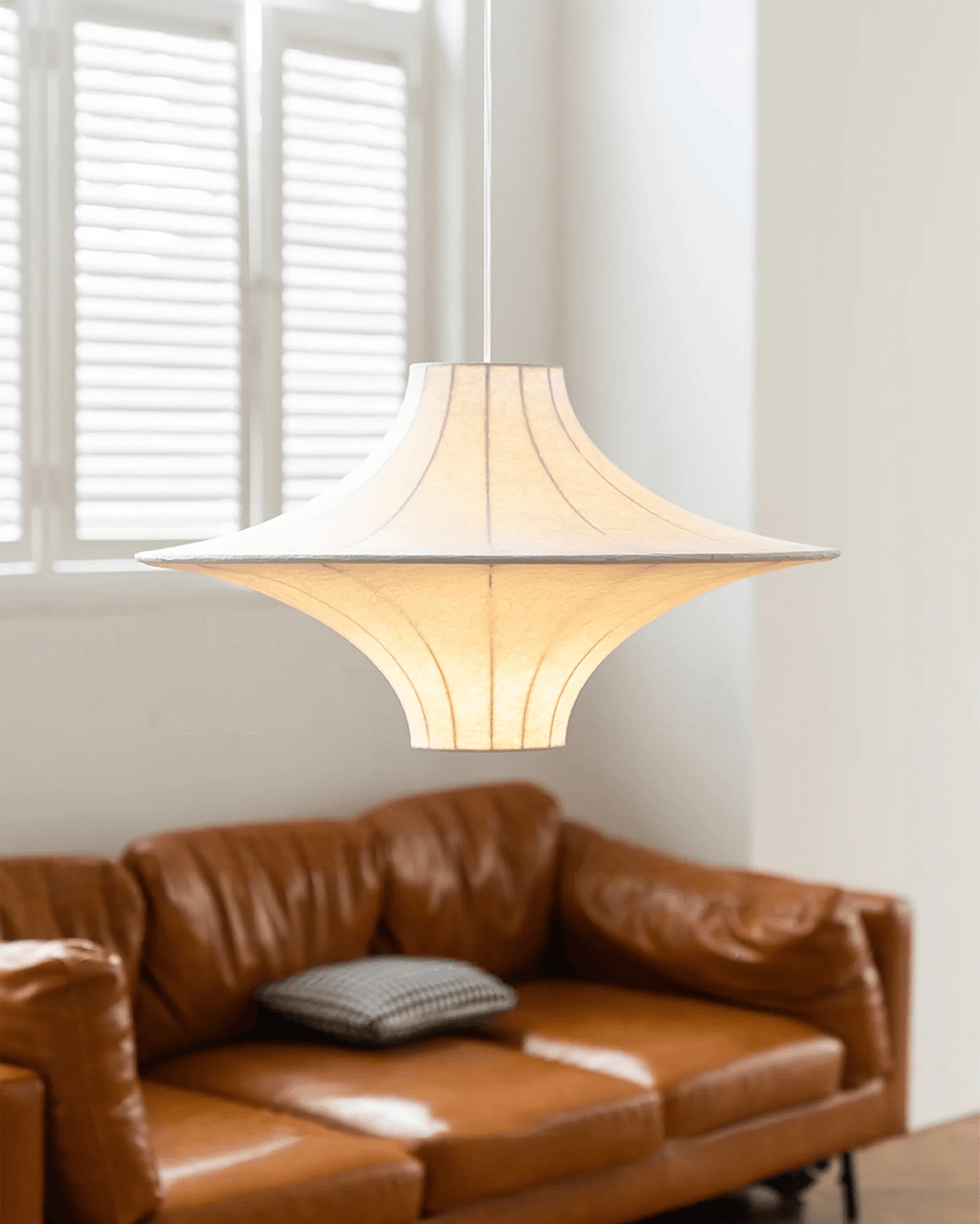 Vardenevia Silk Pendant Light-Moonnatur