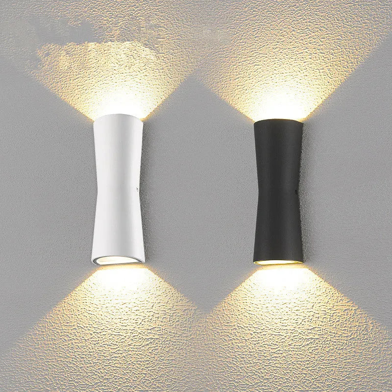 Laxor Minimalist Torch Metal Outdoor Wall Lamp Waterproof, Black/White - Neutralighting