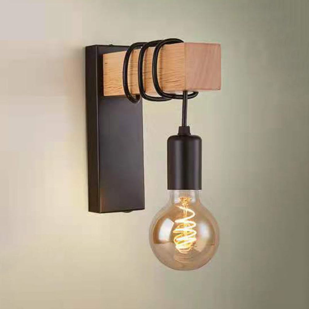 Inverelle Metal Wall Light-Moonnatur