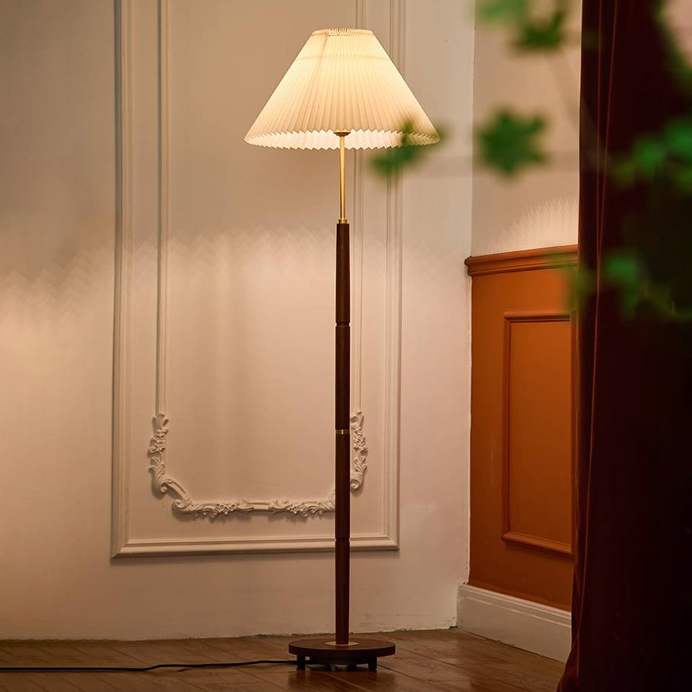 Gildencove Fabric Floor Lamp-Moonnatur