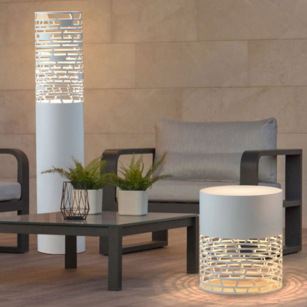 Yarrelonna Metal Outdoor Light-Moonnatur