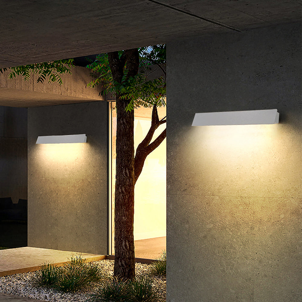 Ashenena Metal Wall Light-Moonnatur