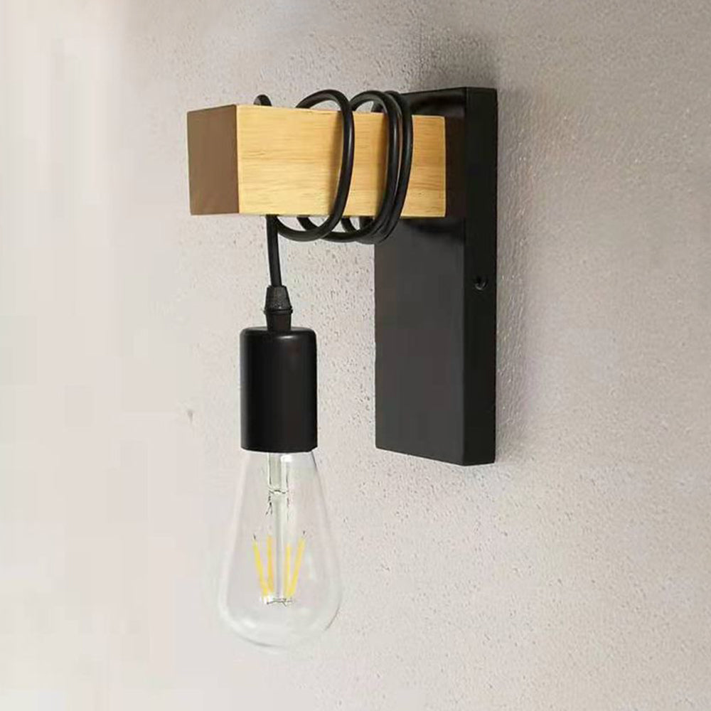 Inverelle Metal Wall Light-Moonnatur