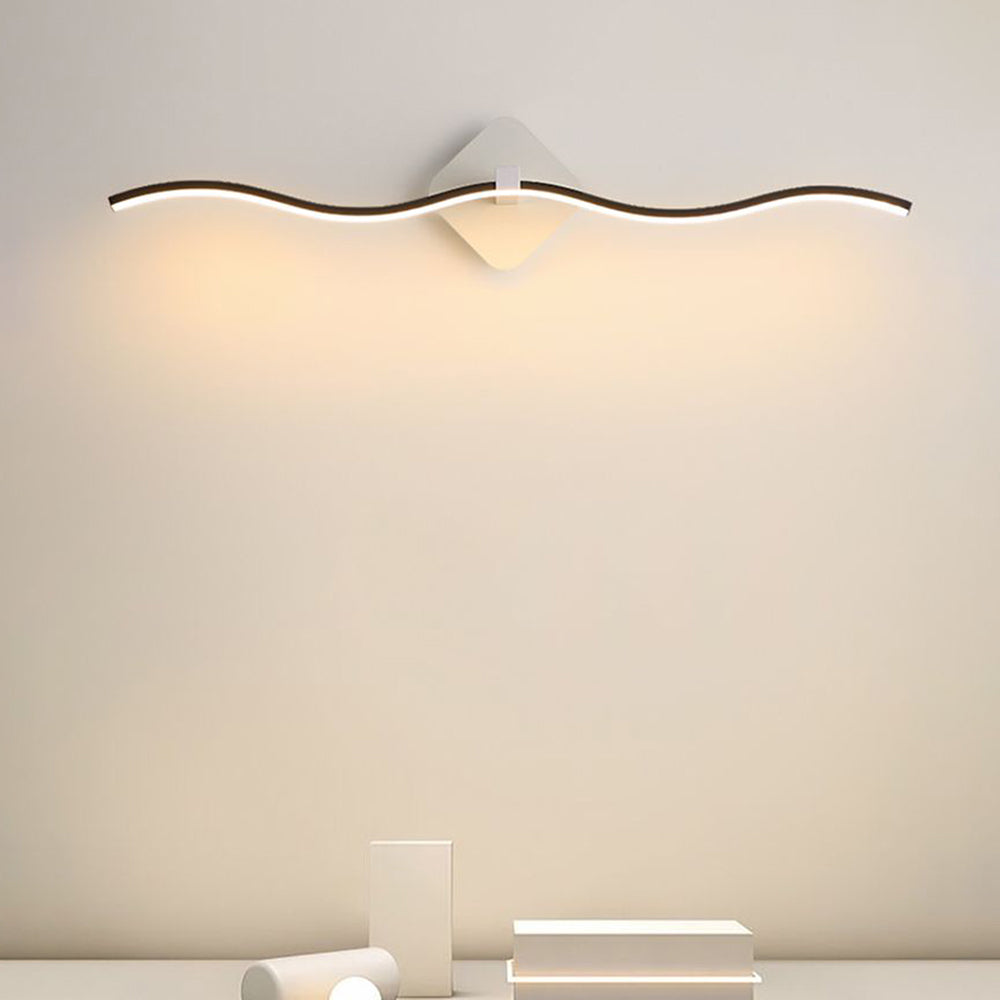 Whitenenna Metal Wall Light-Moonnatur