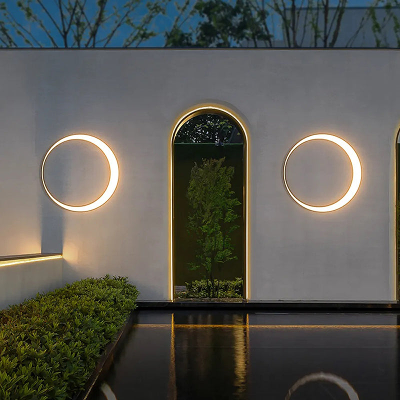 Berelora Metal Wall Light-Moonnatur