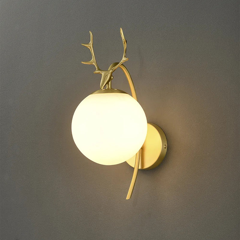 Gildenlark Glass Wall Light-Moonnatur
