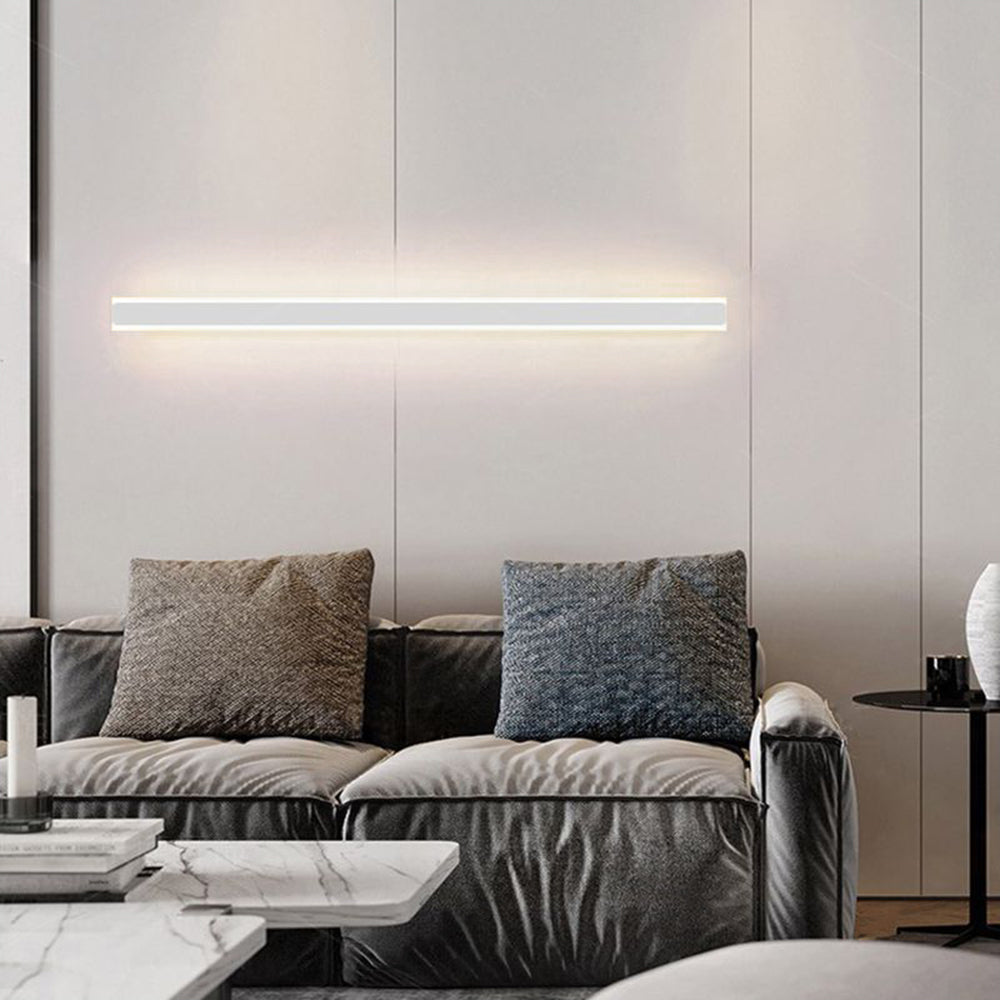 Gravo Minimalist Linear Metal/Acrylic Wall Lamp, Gold/Black/White - Neutralighting
