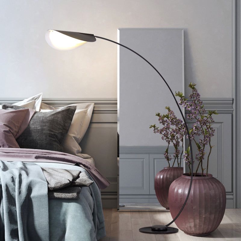 Baldenoria Metal Floor Lamp-Moonnatur