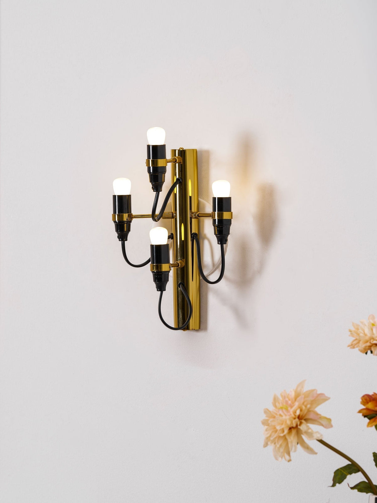 Elrenis Metal Wall Light-Moonnatur