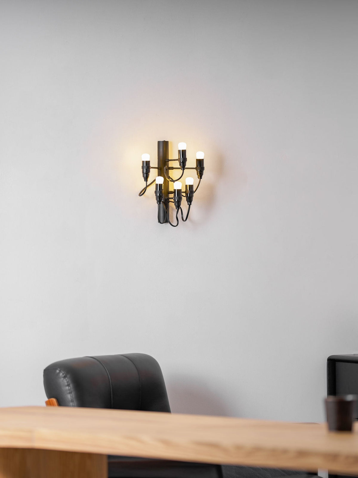 Elrenis Metal Wall Light-Moonnatur